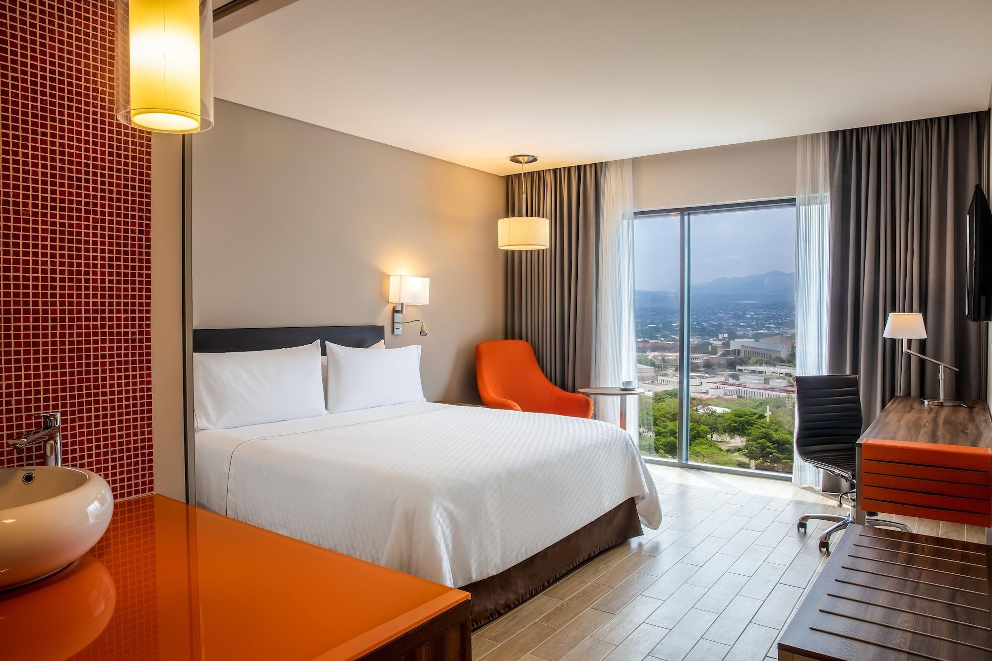Fiesta Inn Tuxtla Fashion Mall Тустла-Гутьеррес Экстерьер фото