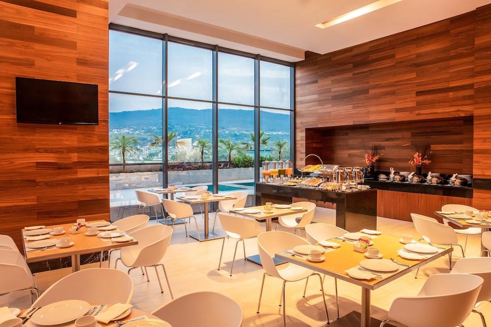 Fiesta Inn Tuxtla Fashion Mall Тустла-Гутьеррес Экстерьер фото