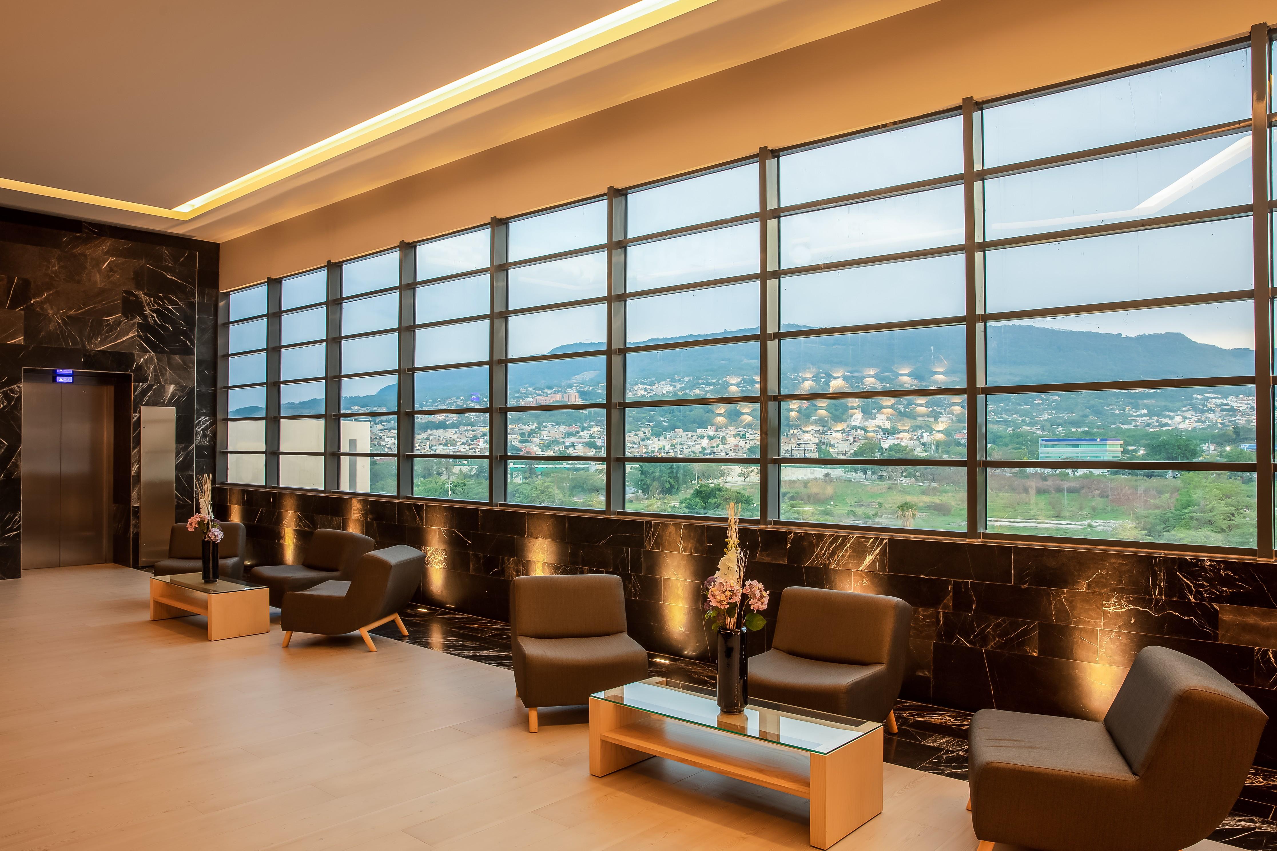 Fiesta Inn Tuxtla Fashion Mall Тустла-Гутьеррес Экстерьер фото